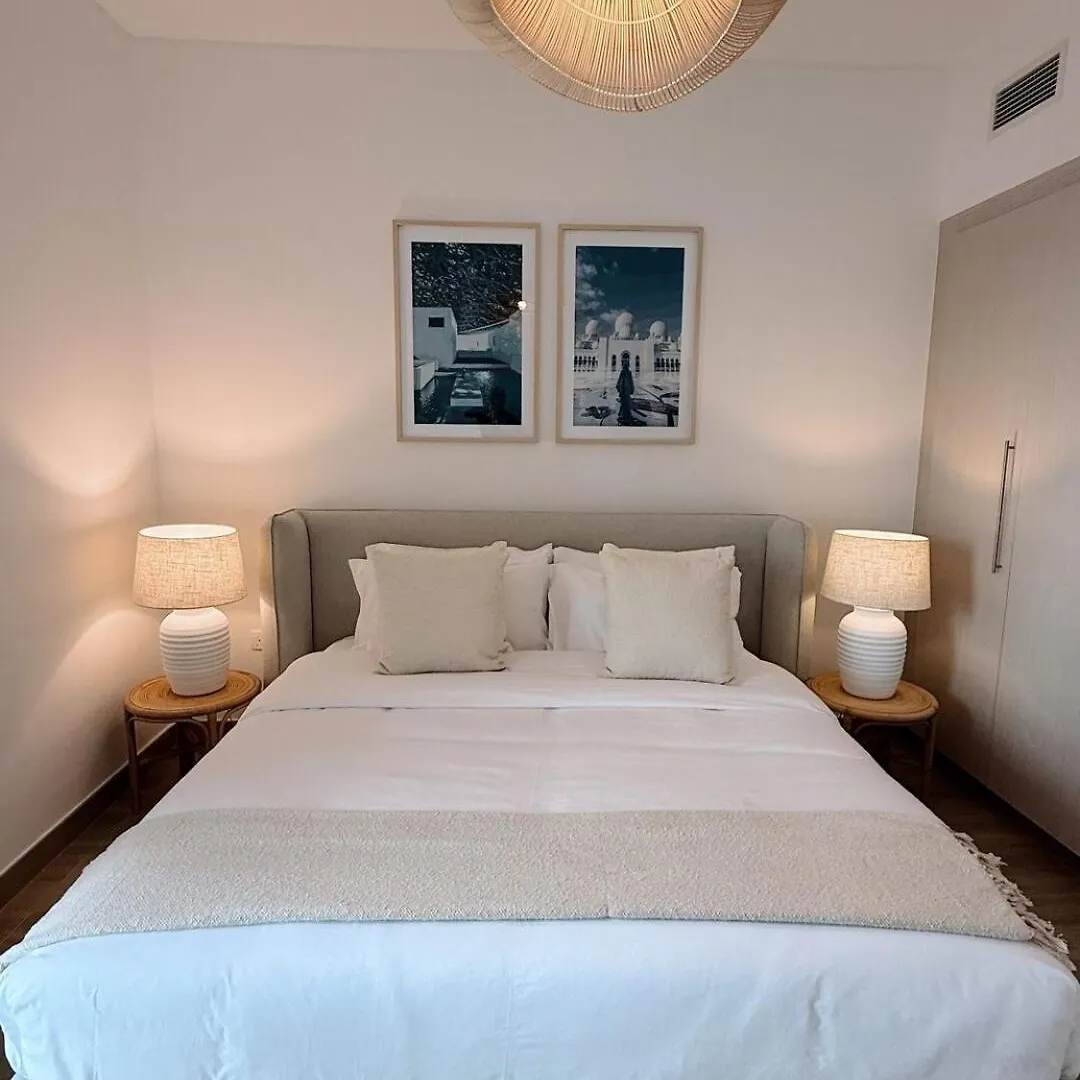 One Bedroom Apartment By Otolo Homes With Free Yas Theme Park Tickets Abú Dhabí